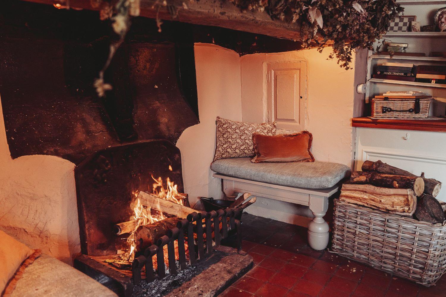 a.MAIN FIREPLACE 1.jpg